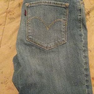 Levi jeans